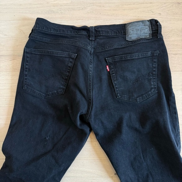 Levis 541 Black Denim Jeans - Picture 3 of 4